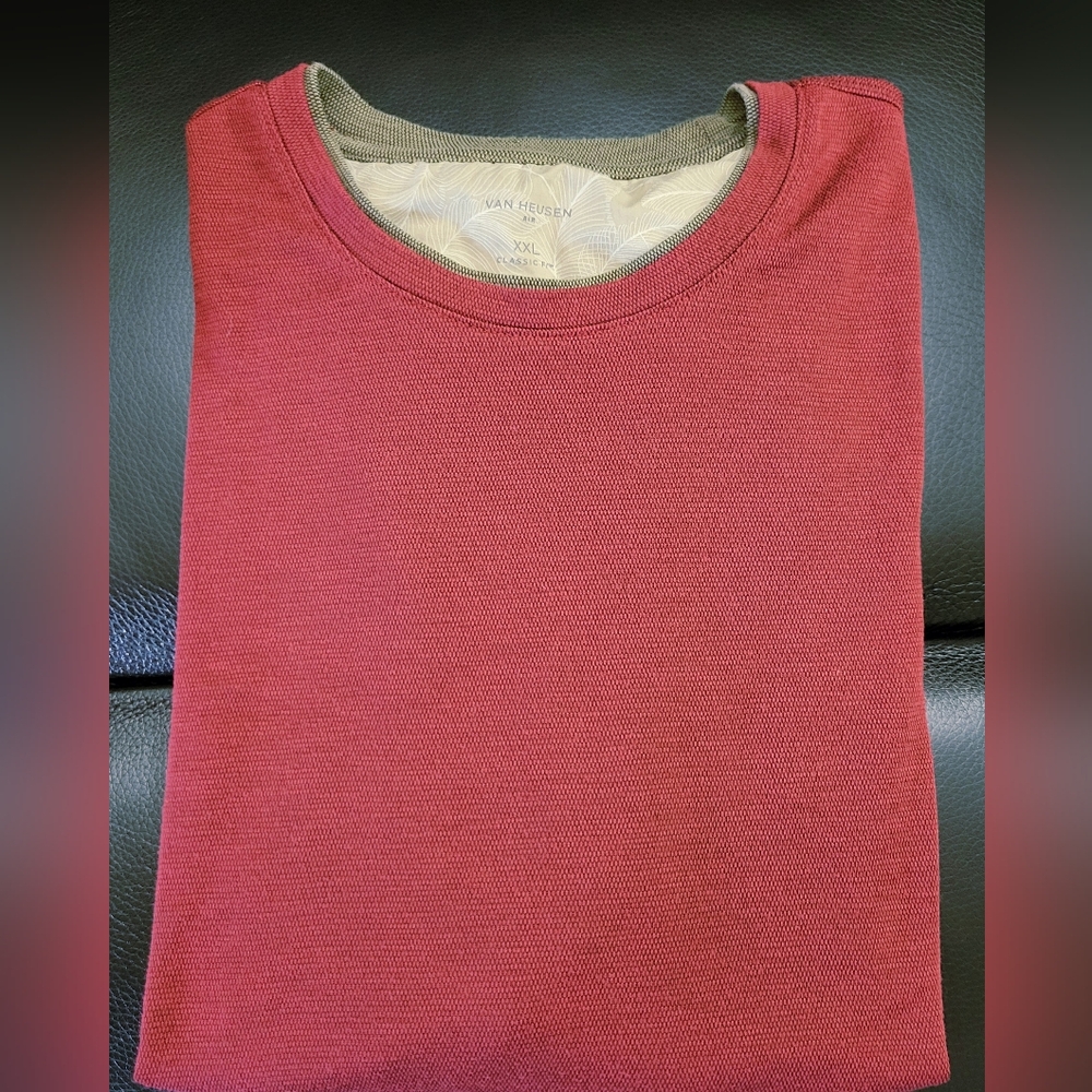 Van Heusen Red Short Sleeve Tee Size XXL